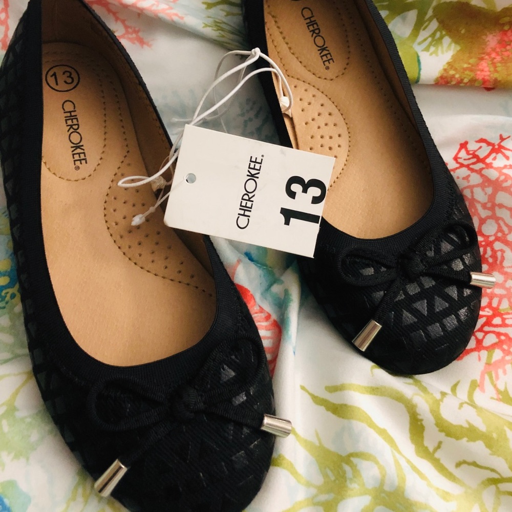 New girls ballet flats